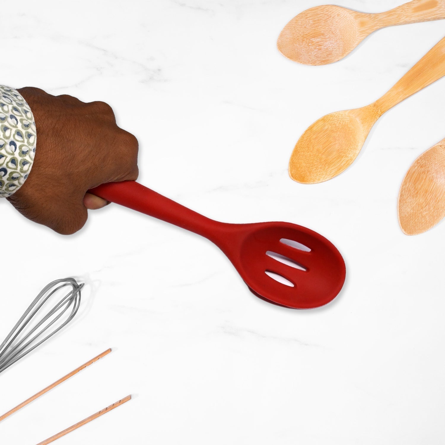 Heat-resistant turner for cooking Heat-resistant turner for cooking